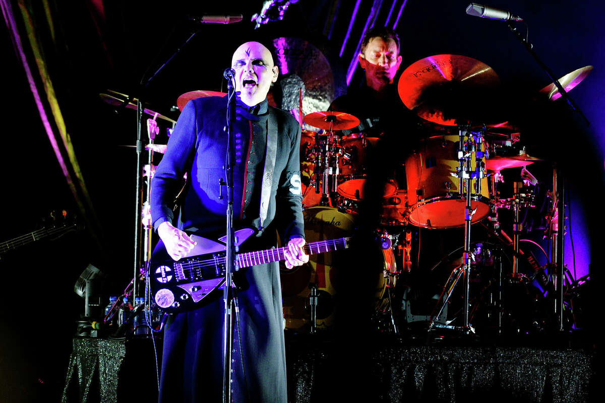 Smashing Pumpkins, Jane's Addiction tour a double dose of rock that has  endured for decades - Chicago Sun-Times