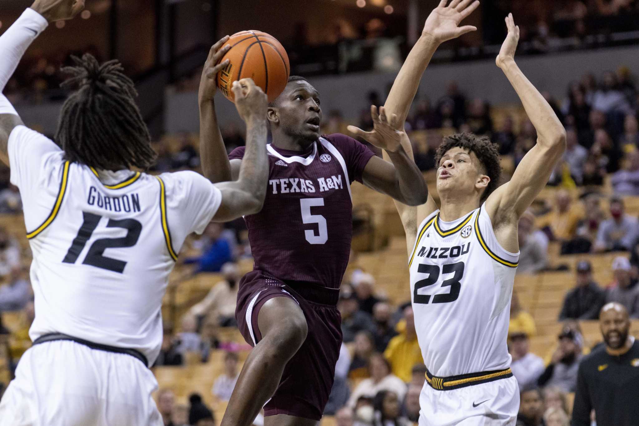 Guard Hassan Diarra transfers to the UConn men's basketball program from Texas A&M - Vimarsana News