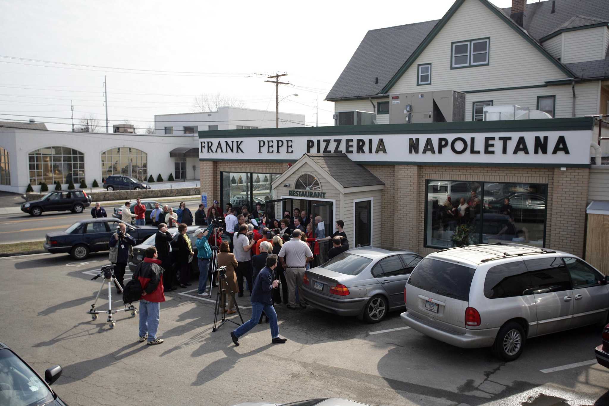Pepe's pizza seeks takeout-only building in Fairfield - Vimarsana News
