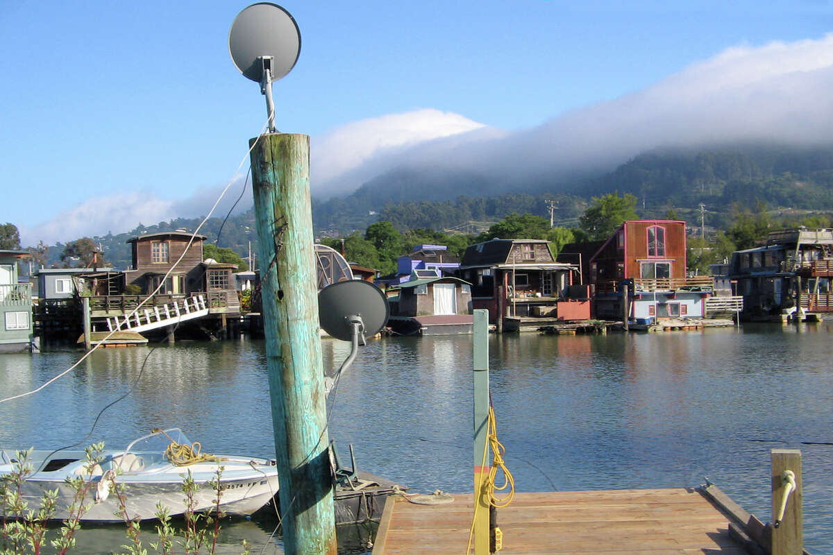 How a Sausalito houseboat commune fought the man, and won