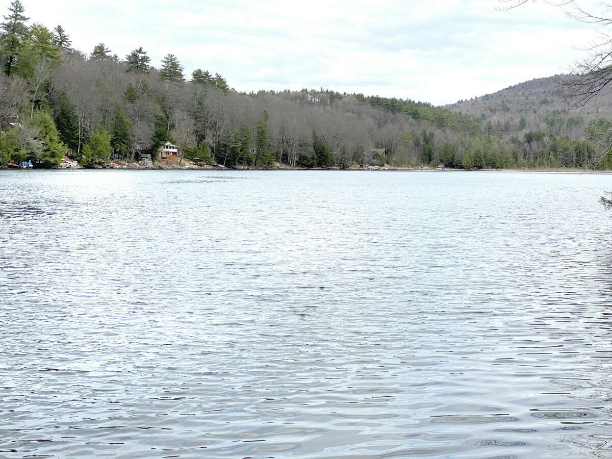 Read the fine print in waterfront home sales