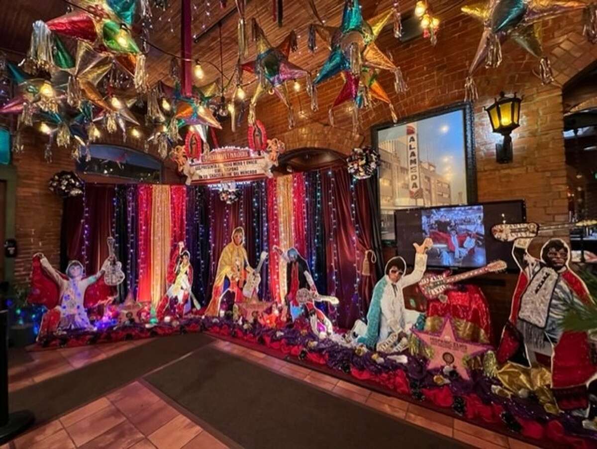 Mi Tierra, the longtime Market Square restaurant and favorite of the late Hispanic Elvis, set up a tribute to the beloved San Antonio personality. 