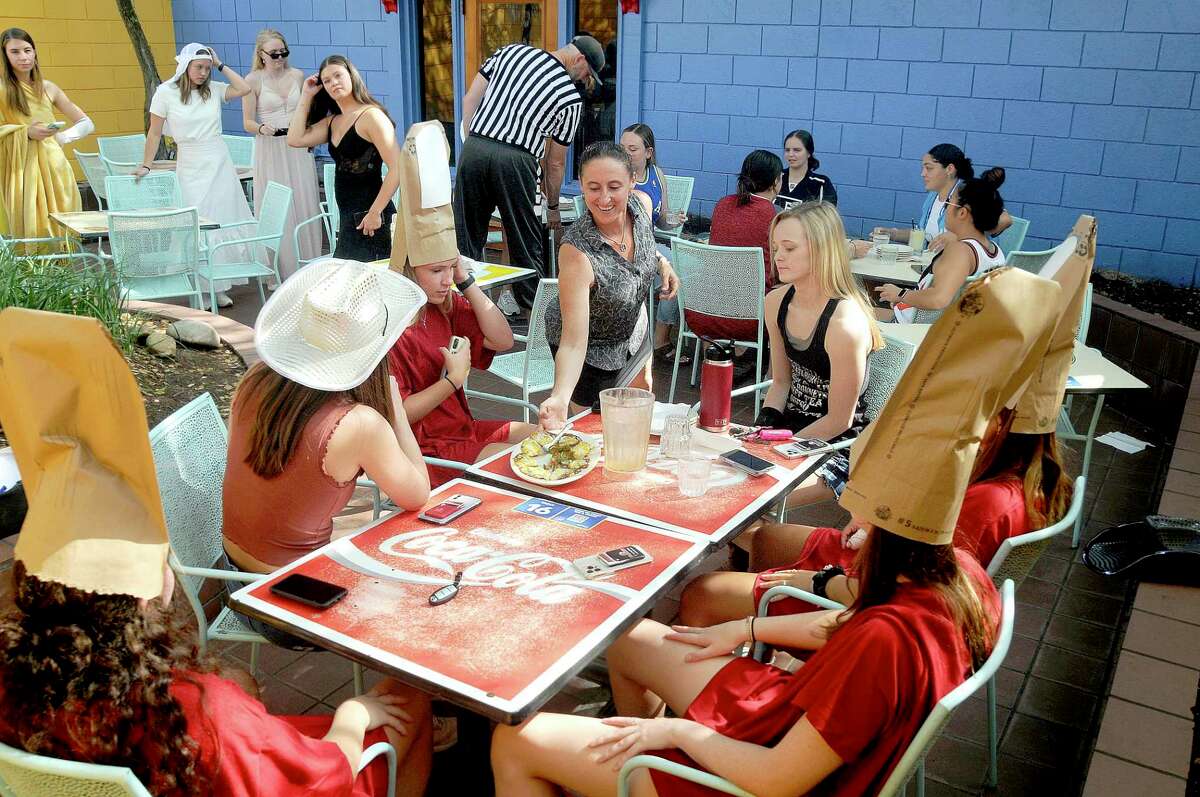 Restaurants’ patios now big part of business equation after COVID