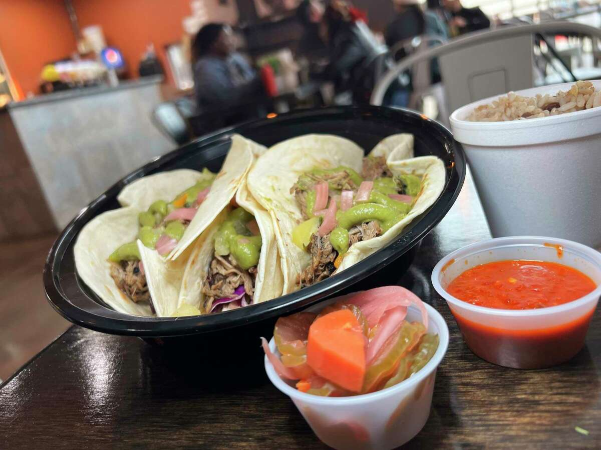 Mike Sutter review Jerk Shack’s jerk, fried chicken still among San