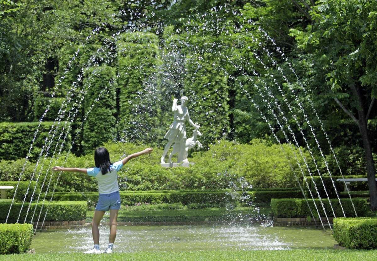 Bayou Bend Collection and Gardens