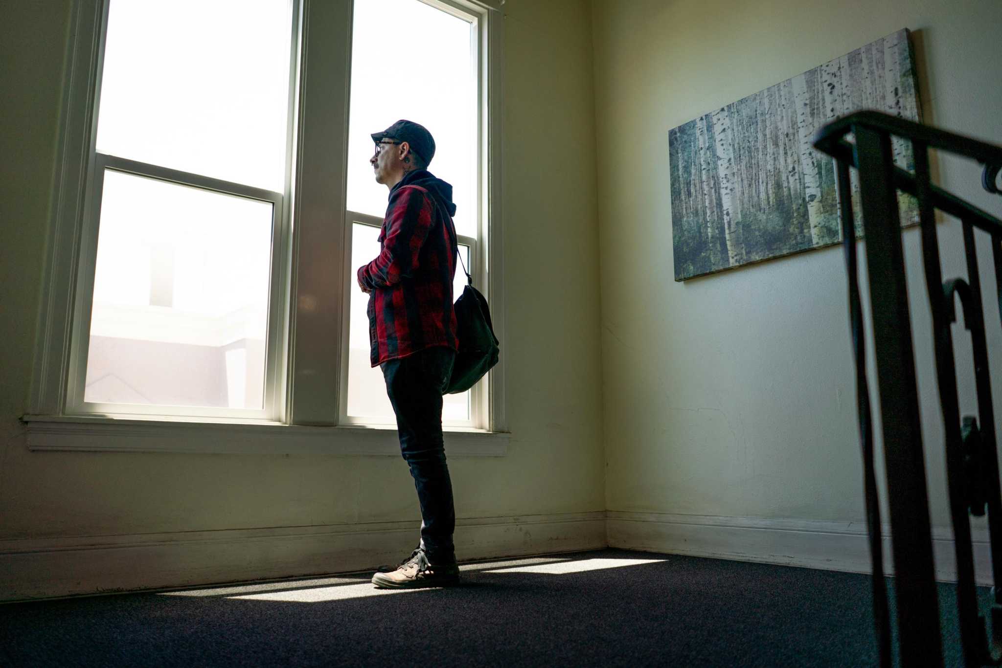 As inflation spikes, Oakland reconsiders a record 6.7% rent hike - Vimarsana News