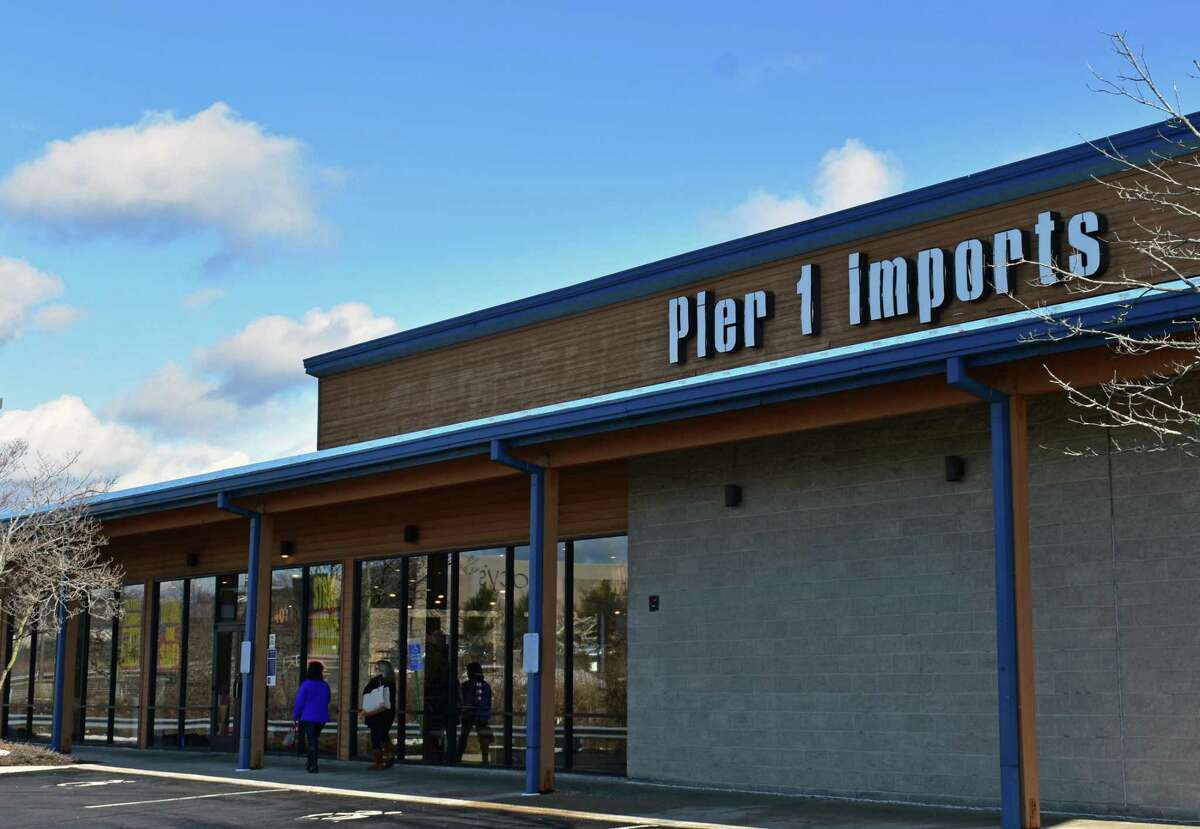 The closed Pier 1 Imports store at 1 Sugar Hollow Road in Danbury, Conn., where a drive-thru restaurant and commercial space has been proposed.