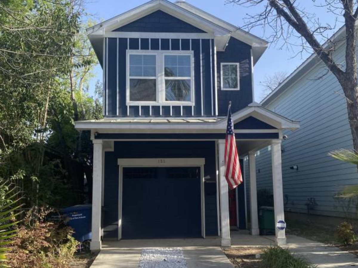 Guess the rent of this San Antonio 3-bedroom home off Broadway