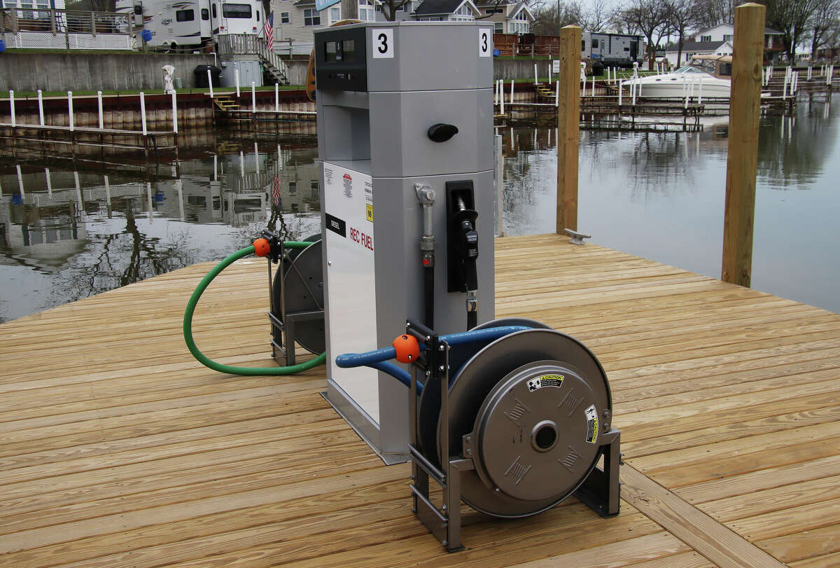 New docks, fuel system, wheelchair ramp at Caseville Marina ready just in time for summer