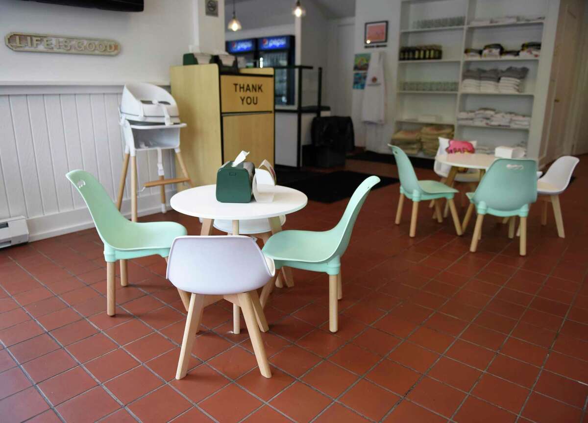 Couple behind Greenwich’s new Constantino’s Pizza and Ice Cream