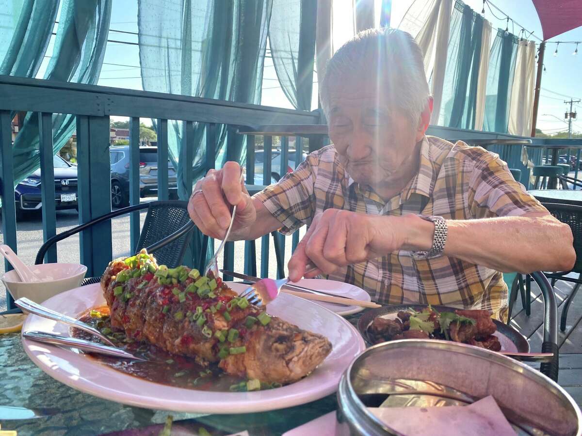 Ruthie Wu and her father Manuel Dy share a love of food exploration.  Her 93-year-old dad recently moved to San Antonio from Manila and is stealing hearts. 