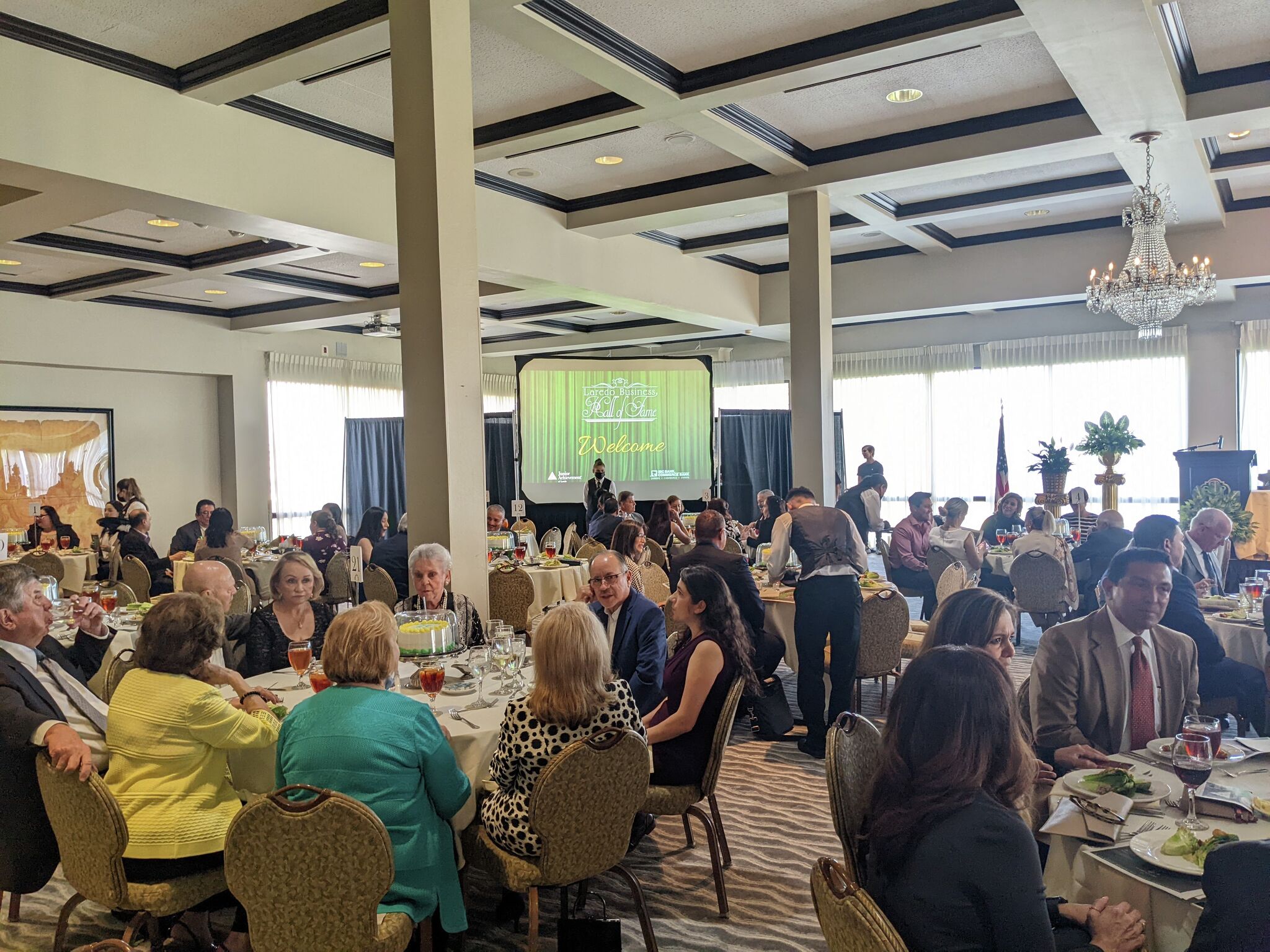 The 2022 Laredo Business Hall of Fame honored the Asmussen family, Hank and Elizabeth Sames, and Gerald Schwebel - Vimarsana News