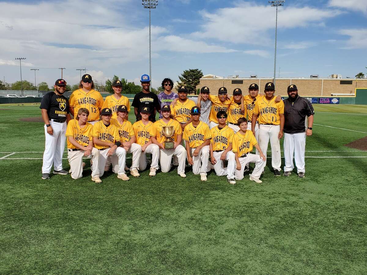 Kress downs Springlake-Earth, 6-4, at Wayland Baptist University's Wilder Field in Plainview to claim the 3A Regional Quarterfinal Championship on Thursday (May 12, 2022) afternoon.