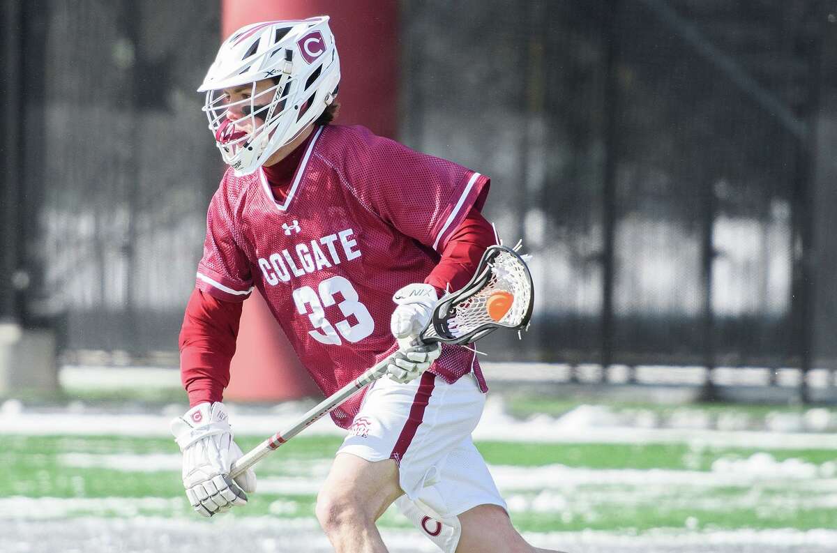 Darien’s Brian Minicus in action for the Colgate men’s lacrosse team during the 2022 season.