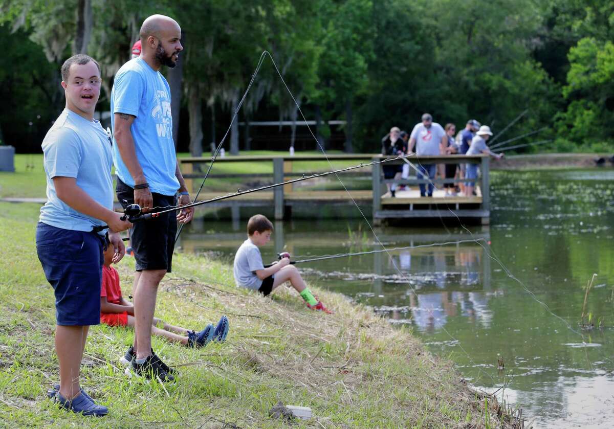 Conroe Noon Lions Host ‘kids On The Lake’