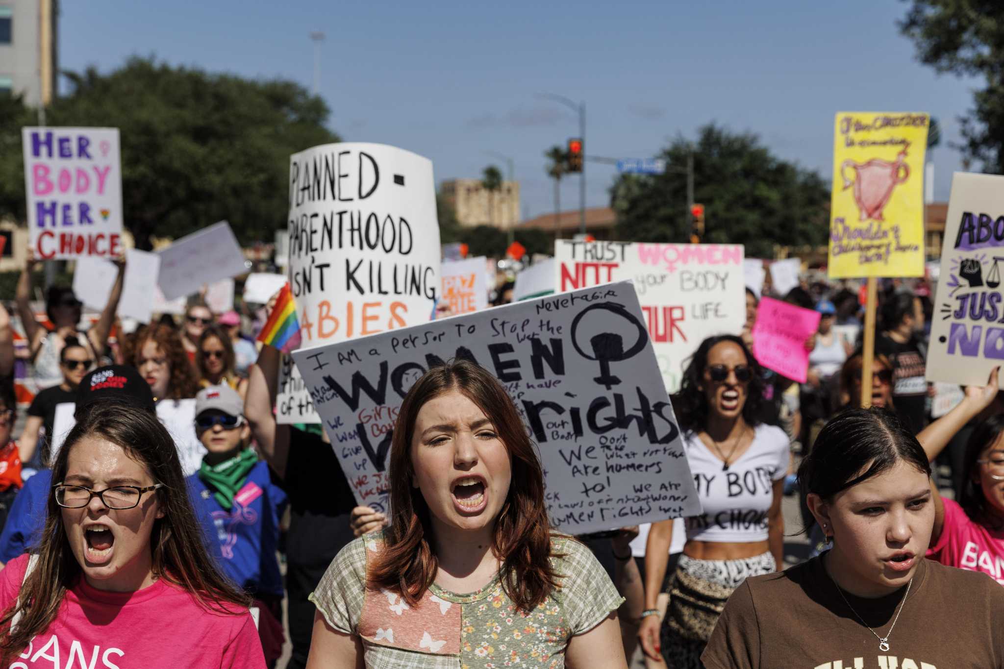 San Antonio activists protest prospective abortion bans - Vimarsana News