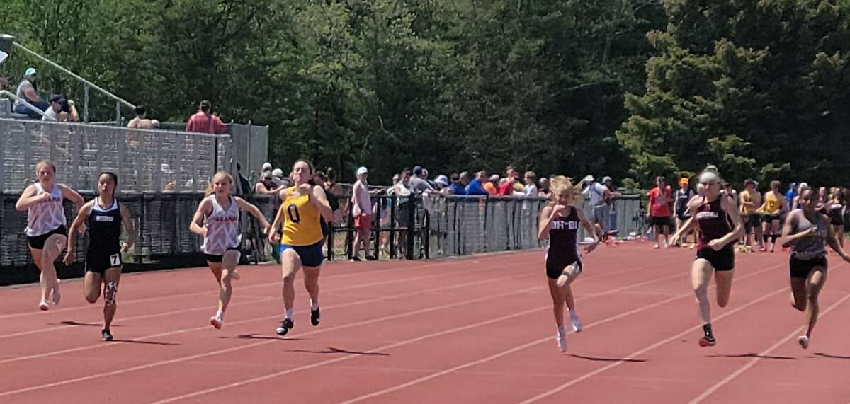 Queensbury's Kilgallon gets to finish line on time at Queensbury