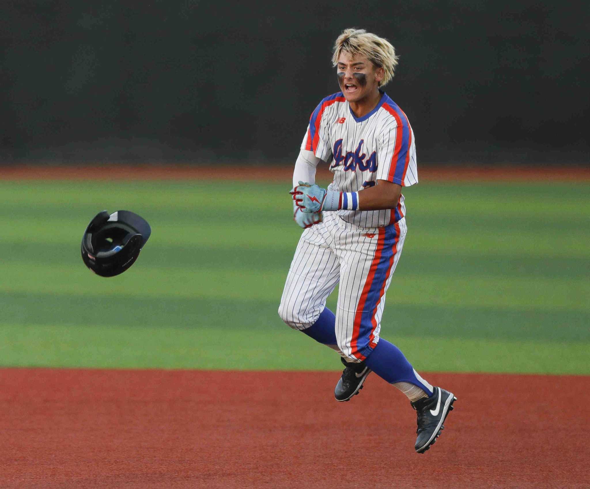 Houston baseball top performers: Grand Oaks' Larry Drake rakes in win