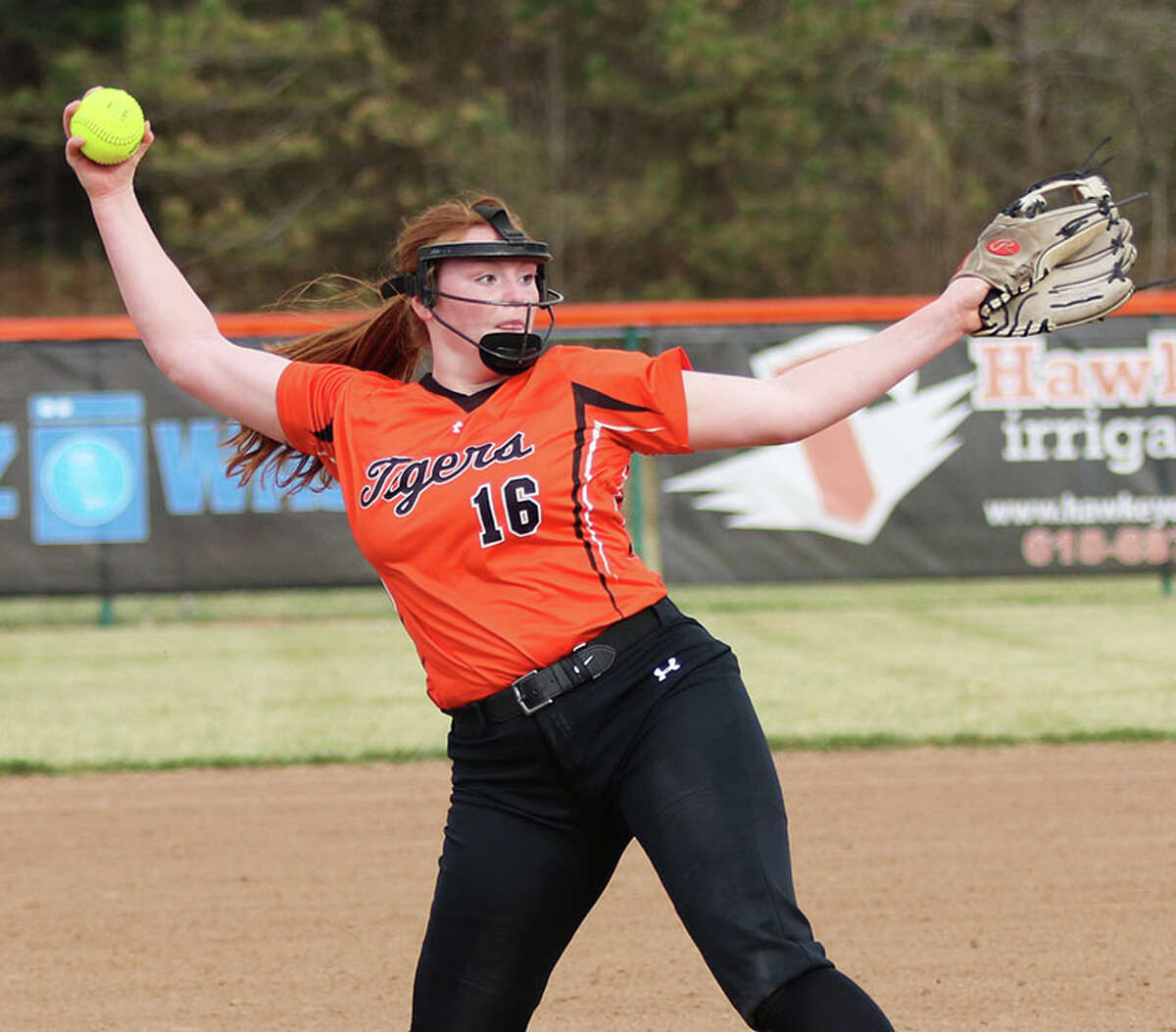 SATURDAY ROUNDUP CM softball, Triad baseball shut out Marquette