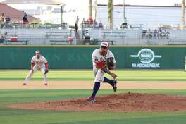 Starting pitcher Junior Guerra and the Tecolotes Dos Laredos fell to the Rieleros de Aguascalientes on Saturday.