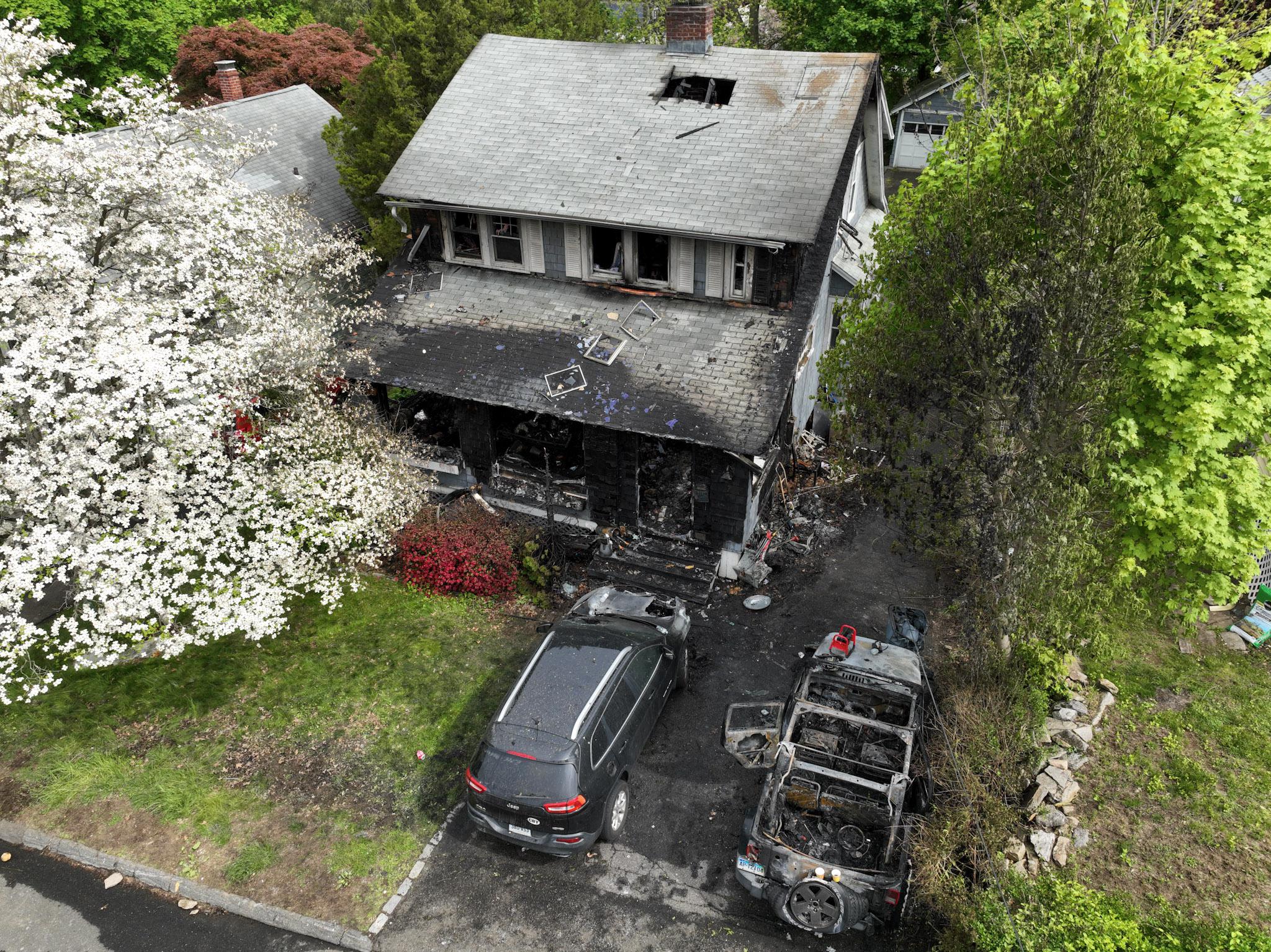 Investigators seek cause behind Norwalk house fire that killed 7-year-old girl - Vimarsana News
