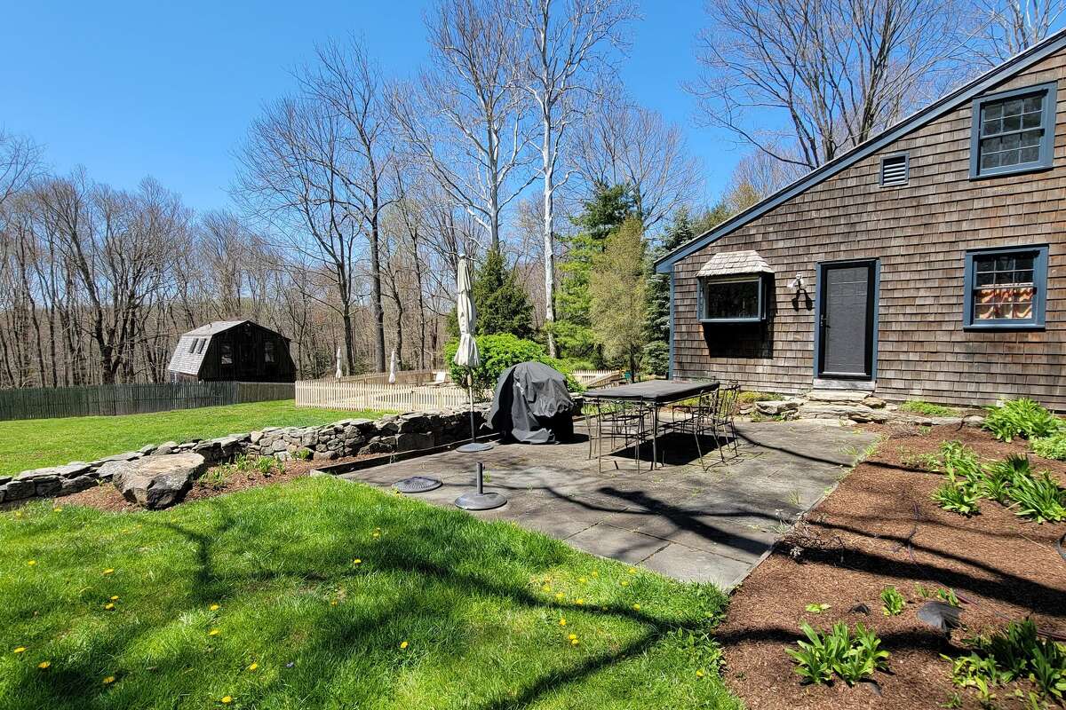 Antique farmhouse in Redding with guest cottage listed for 1.4M