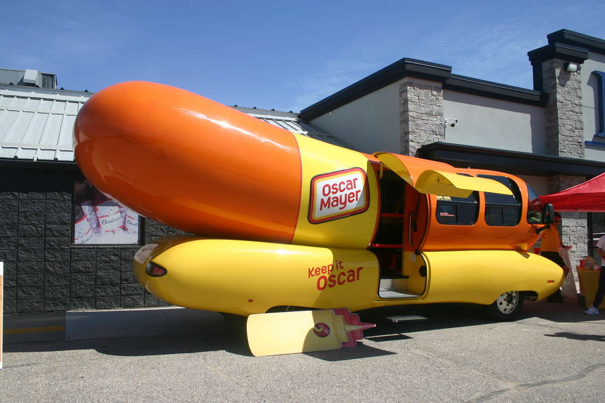 Oscar Mayer Wienermobile, Remus, Mecosta County, Fates Market 100th ...