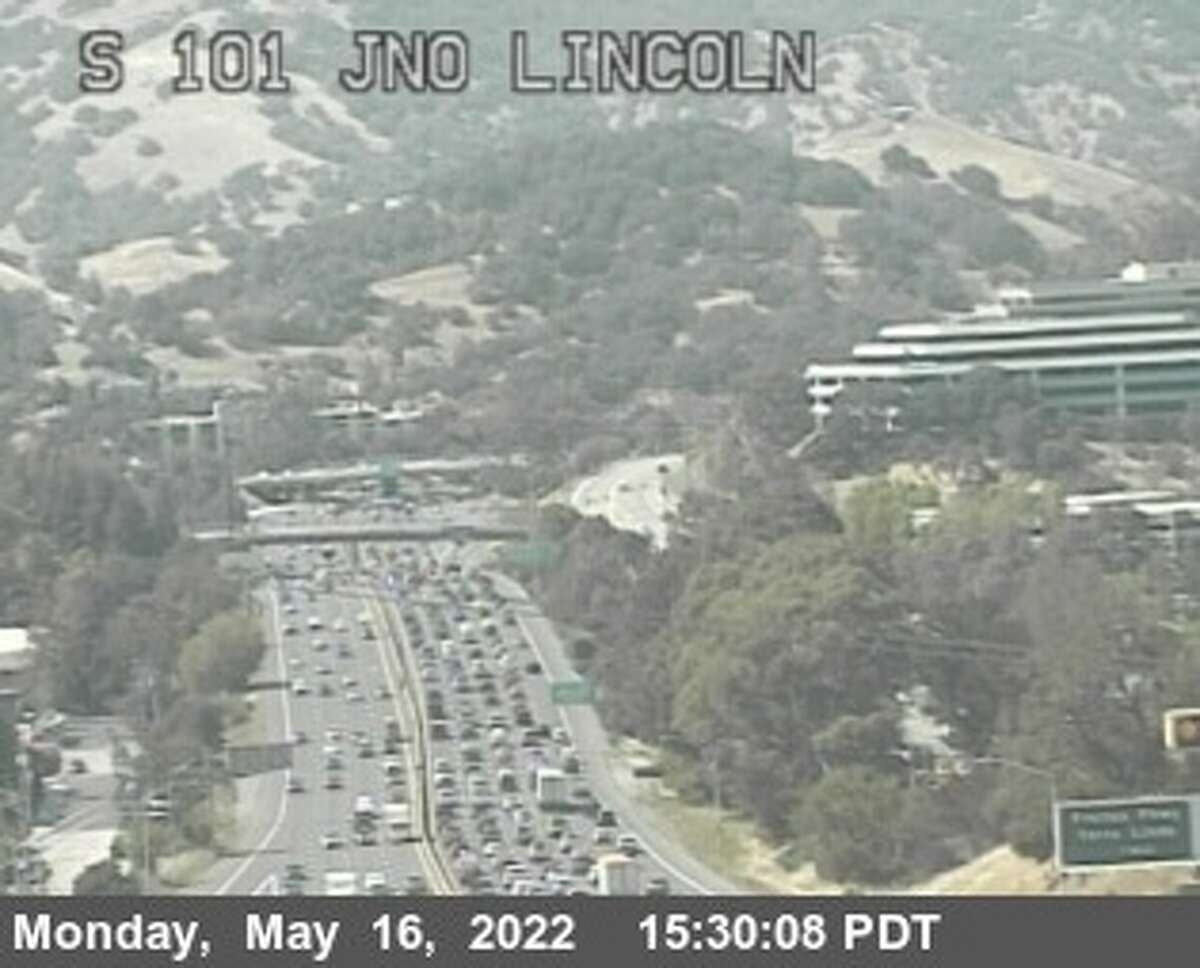 A grass fire in Marin County was blocking the right lane of traffic on southbound Highway 101 at Lucas Valley Road in San Rafael on Monday afternoon.