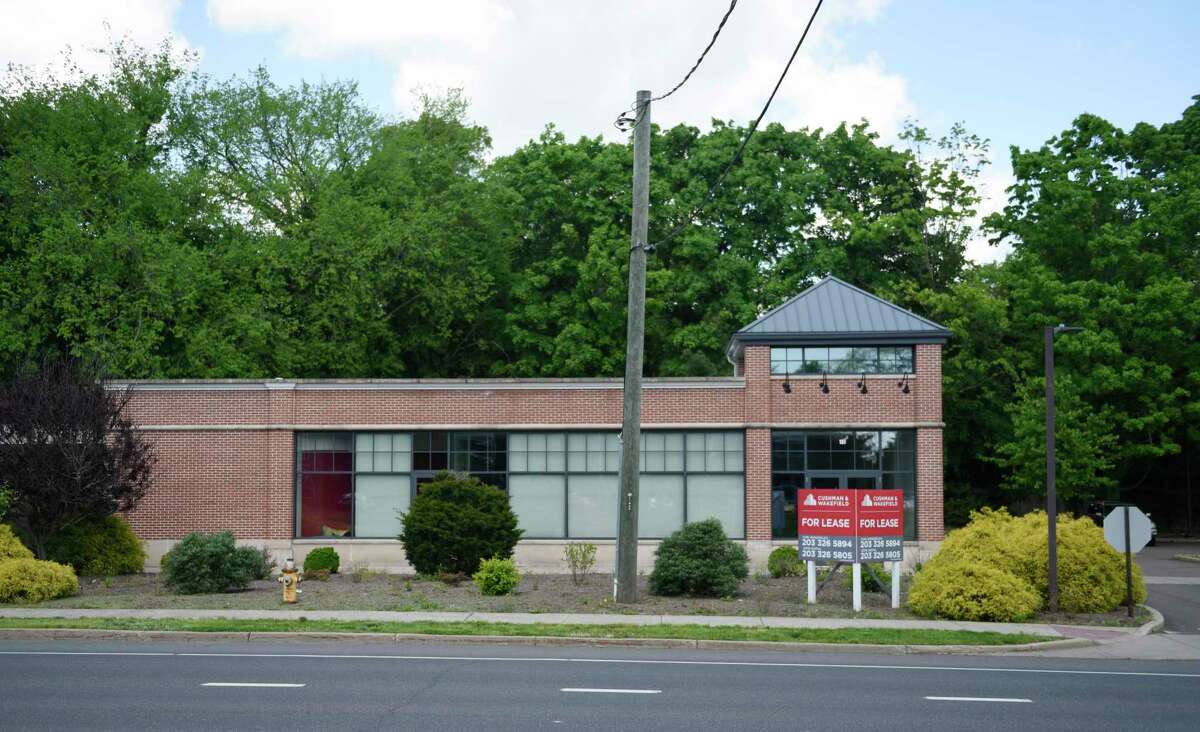 Proposed Darien fast food hot chicken place gets a first nod from