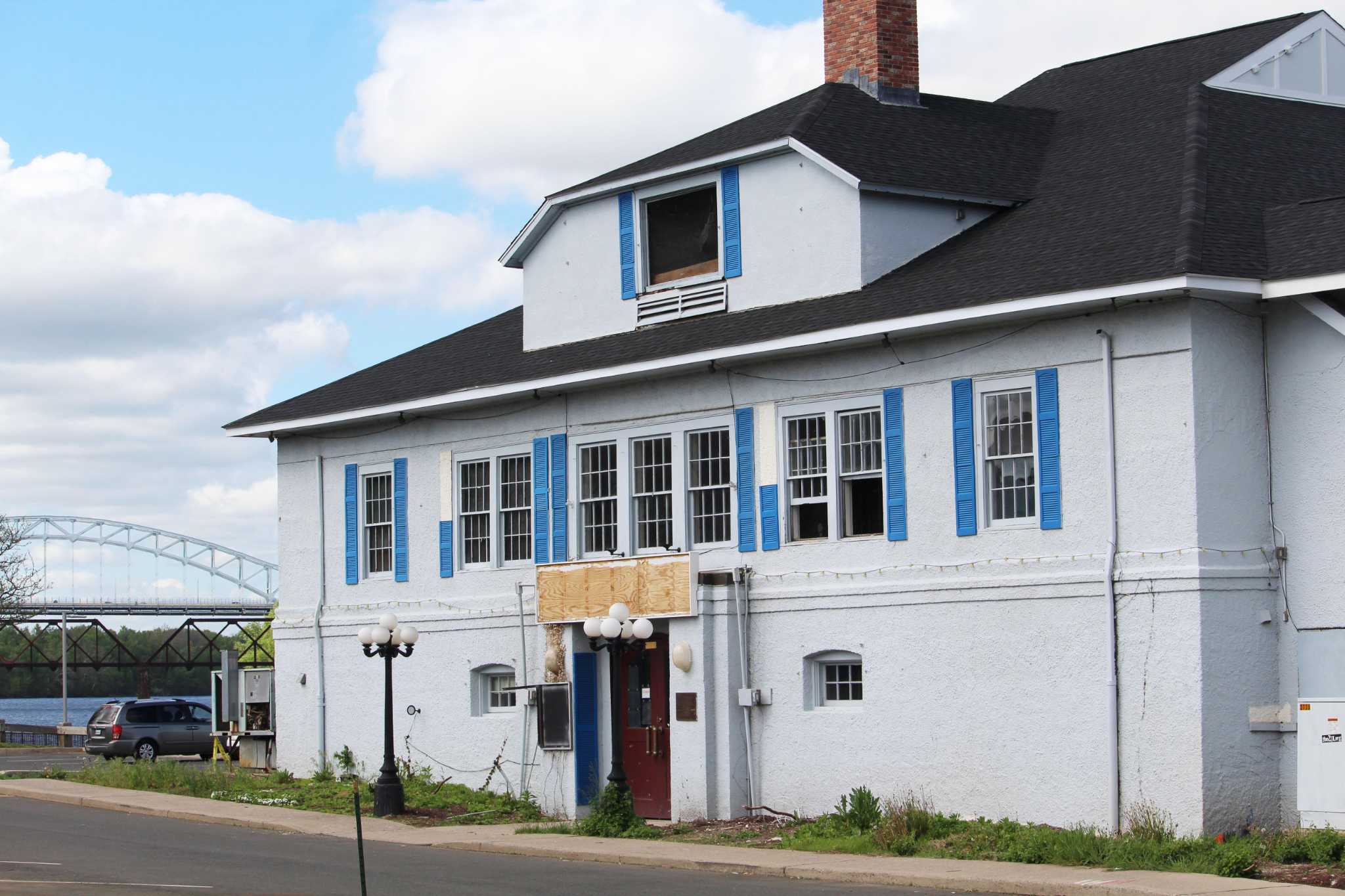 Official: Middletown riverfront eatery renovation costs more than expected - Vimarsana News