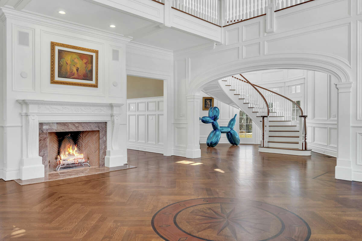 The entry to the home on 504 North Street in Greenwich, Conn.