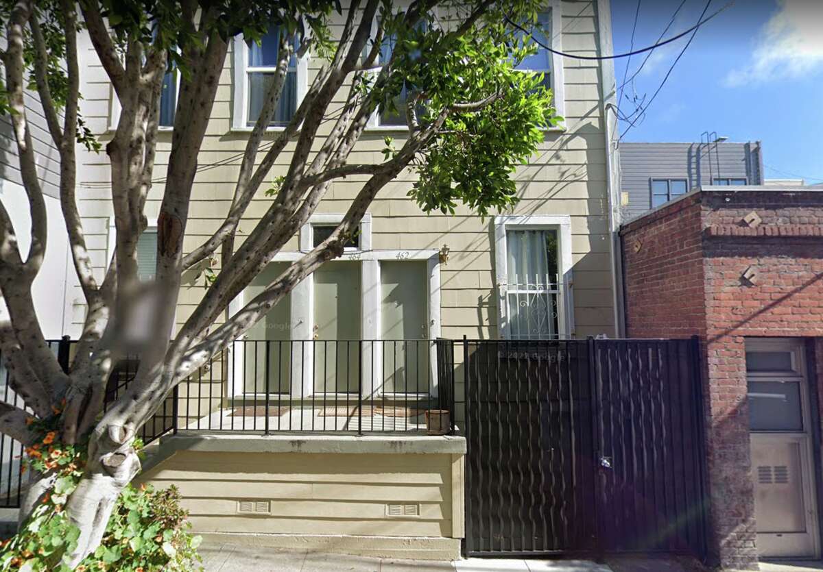 The front of 462 Linden St. in San Francisco, where Hugues de la Plaza died in June 2007.