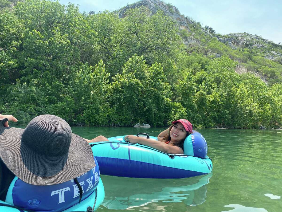 The park does not require a reservation. It's only $15 per person to enjoy the lake.