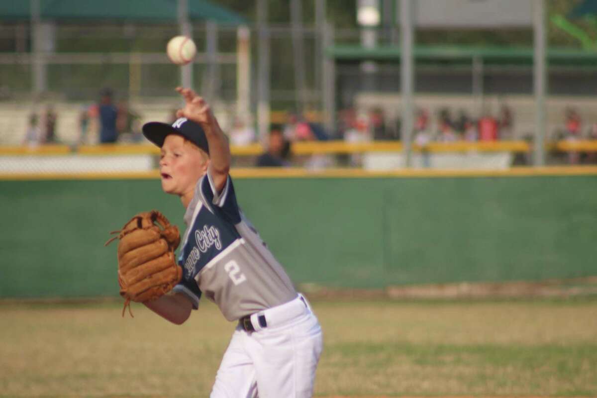 Yanks claim Little League championship