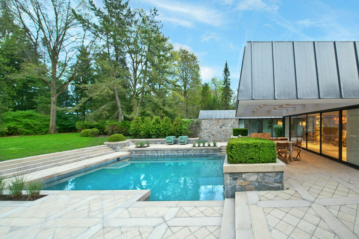 The pool in the backyard of the home on 3 North Stanwich Road in Greenwich, Conn.