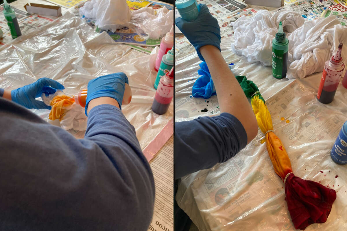 My son loved this kit, but be warned: it will cause a mess!