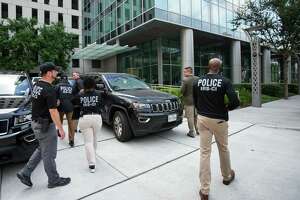 IRS agents swarm Galleria-area office building