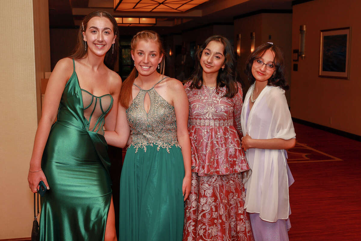 Joseph A. Foran High School hosted its prom on Friday, May 120, 2022 at the Trumbull Marriott in Trumbull, Conn. Were you SEEN? 