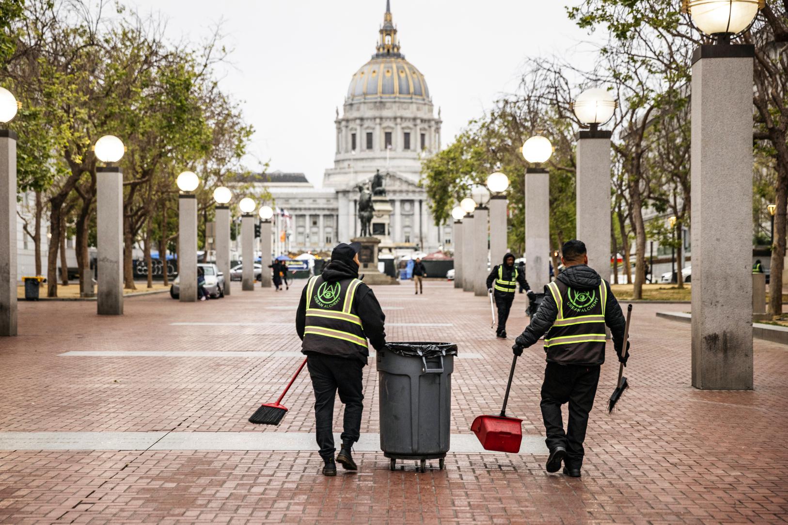 S.F. looks to calm its streets with Urban Alchemy, a nonprofit that hires the formerly incarcerated. How is it going? - Vimarsana News