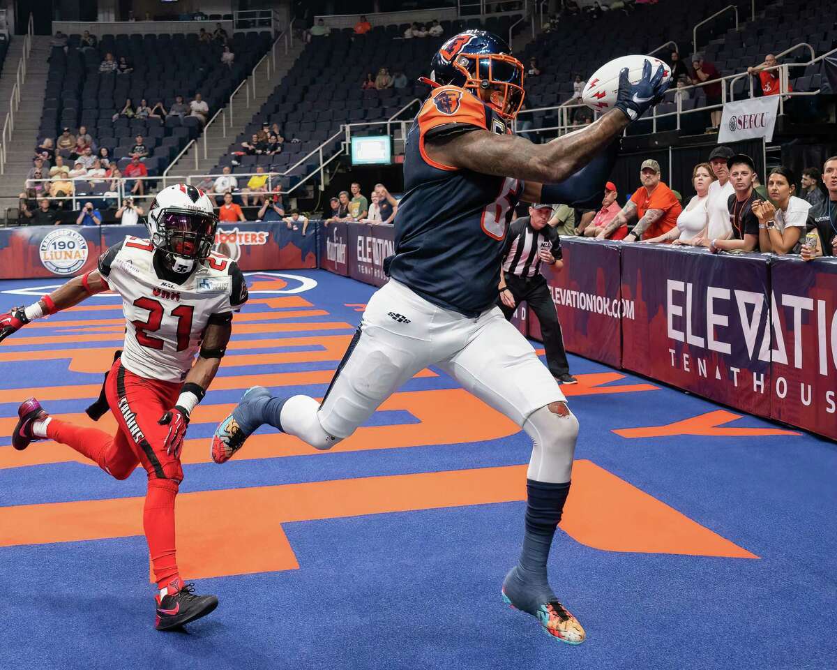 The Albany Empire dominate Jacksonville Sharks at MVP Arena