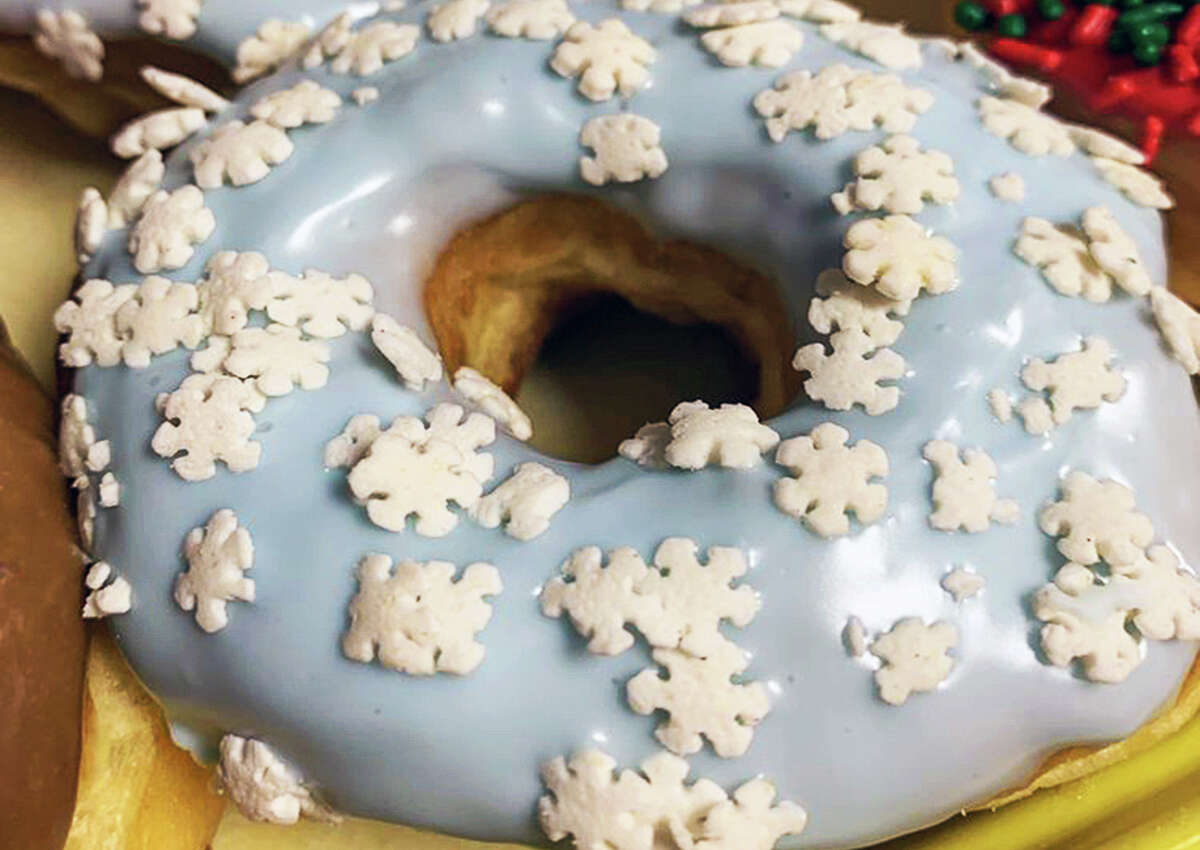 Robin's Snowflake Donuts & Cafe landed at No. 5 on Yelp's Top 100 Texas Restaurants of 2022.