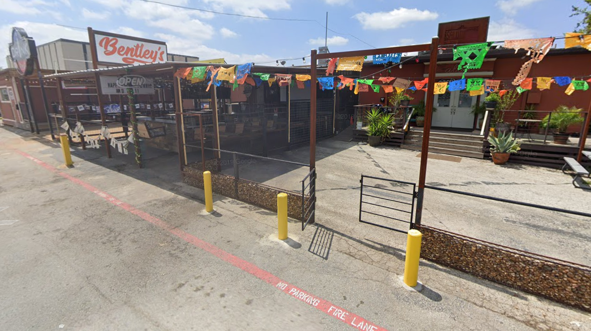 San Antonio watering hole Bentley's Bar serving patrons 25 and older