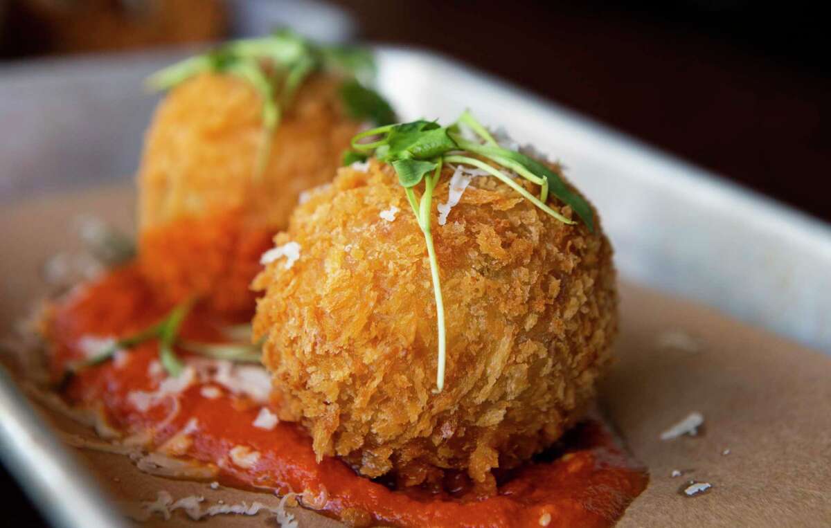 4bells Public House will serve arancini as well as twists on bar standards like a lobster hot pocket.