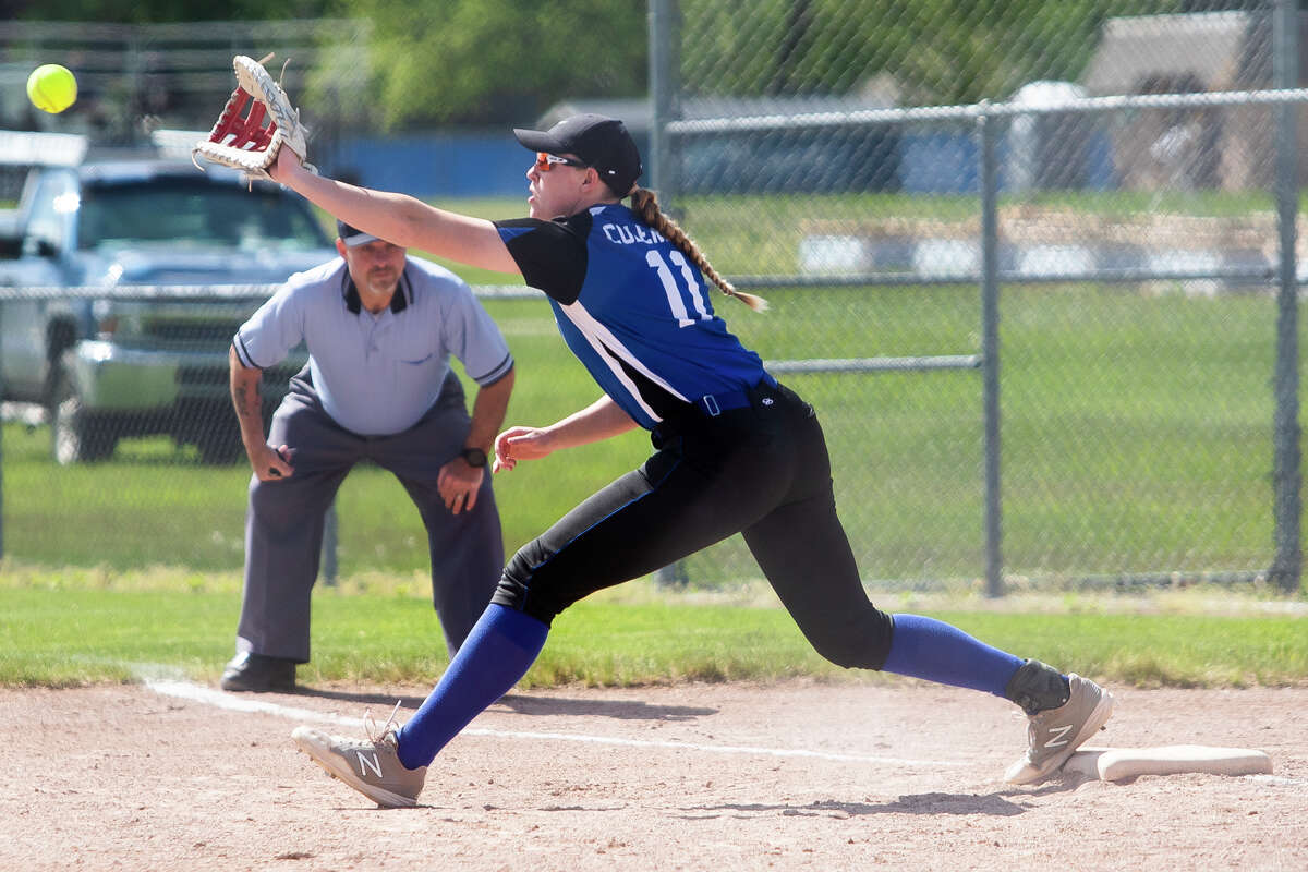 Coleman's Katelyn Pnacek fields a throw to first during a May 23, 2022 game against Breckenridge.