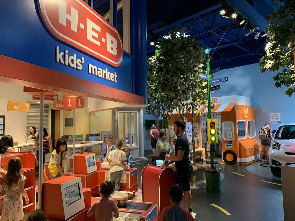 The H-E-B Kids' Market at The DoSeum.