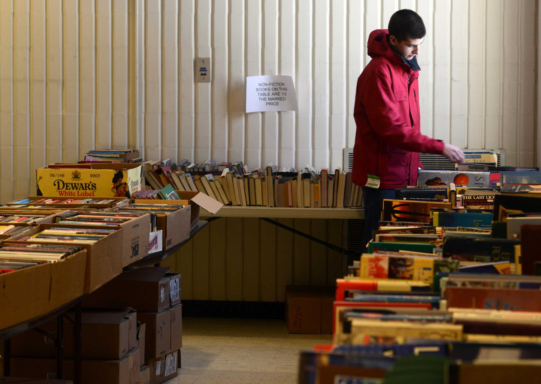 Trumbull Library to host first book sale in years - Vimarsana News