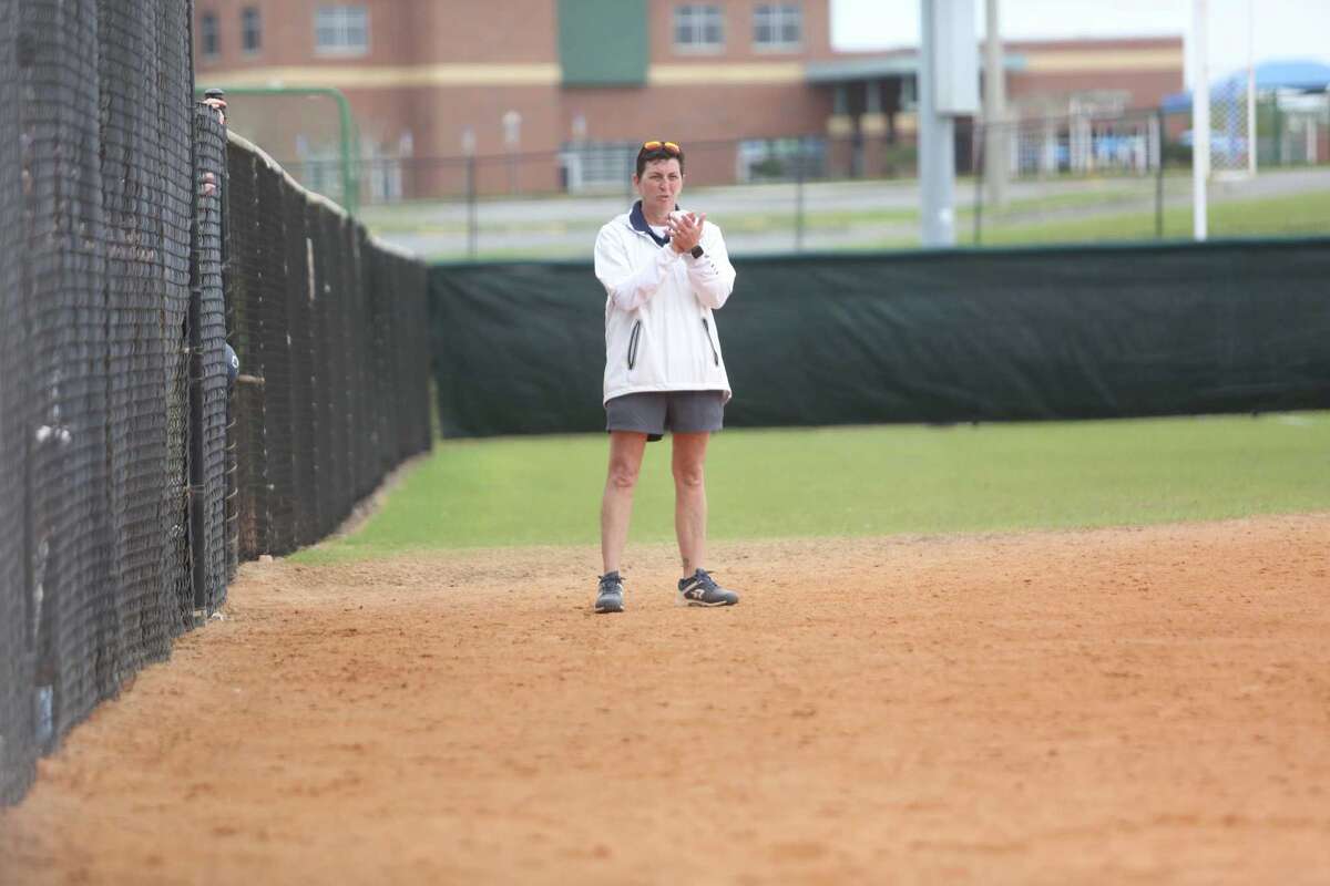 Eastern Connecticut softball team heading into national championship