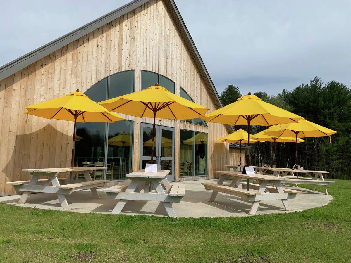 Clover Pond Vineyard opens in Guilderland