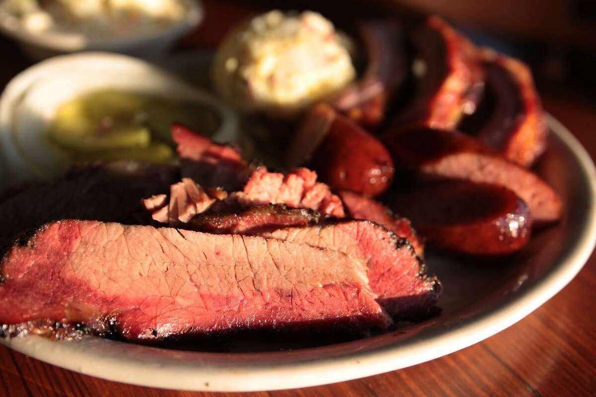 A plate of smoked meats from Longhorn Cattle Co. in San Benito