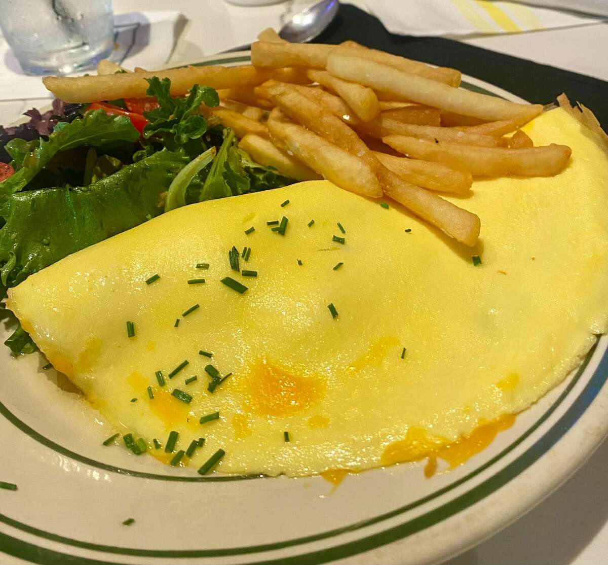The B.B. Lemon omelet is made to order just the way you like.